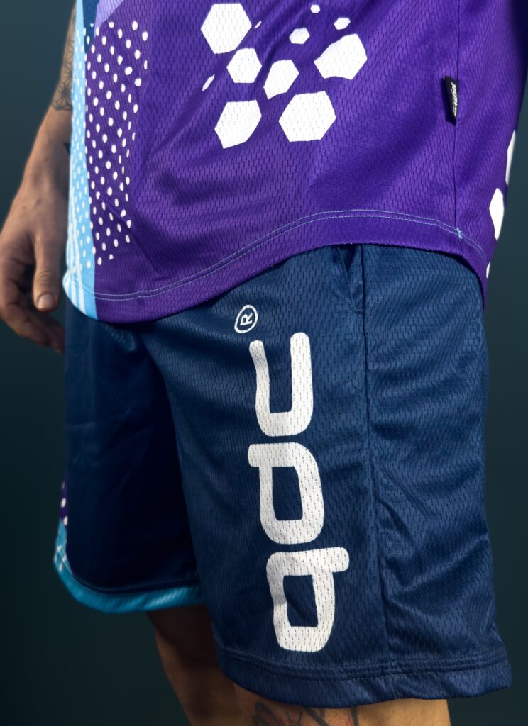 qdc_Shorts_Herren_Seiterechts